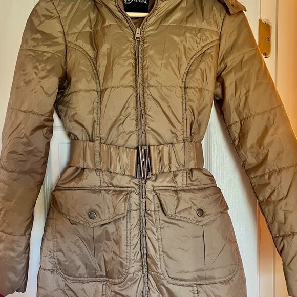 Guess Tawny Detachable Fur-Lined Hood Puffer Coat With Stretch Belt Size Small - Picture 2 of 7